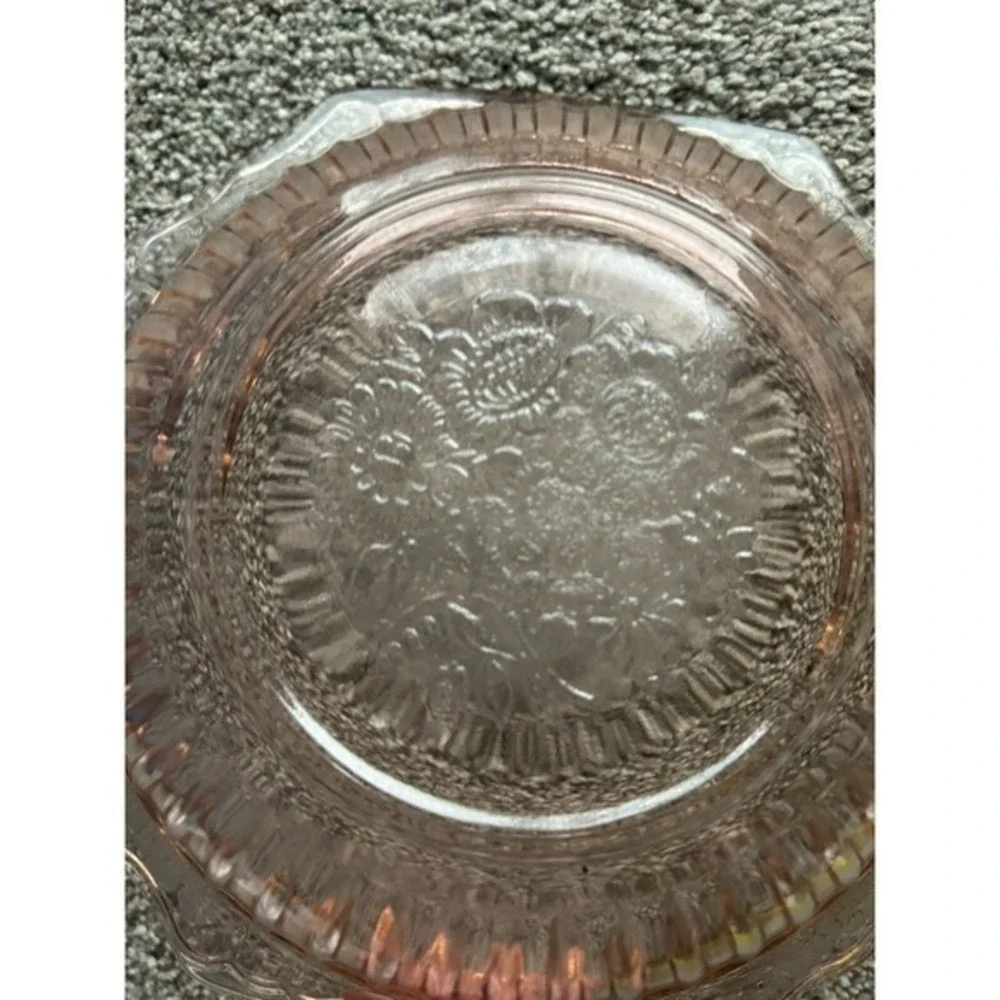 Vintage‎ Anchor Hocking Pink Floral Impression Scalloped Serving Bowl Stunning